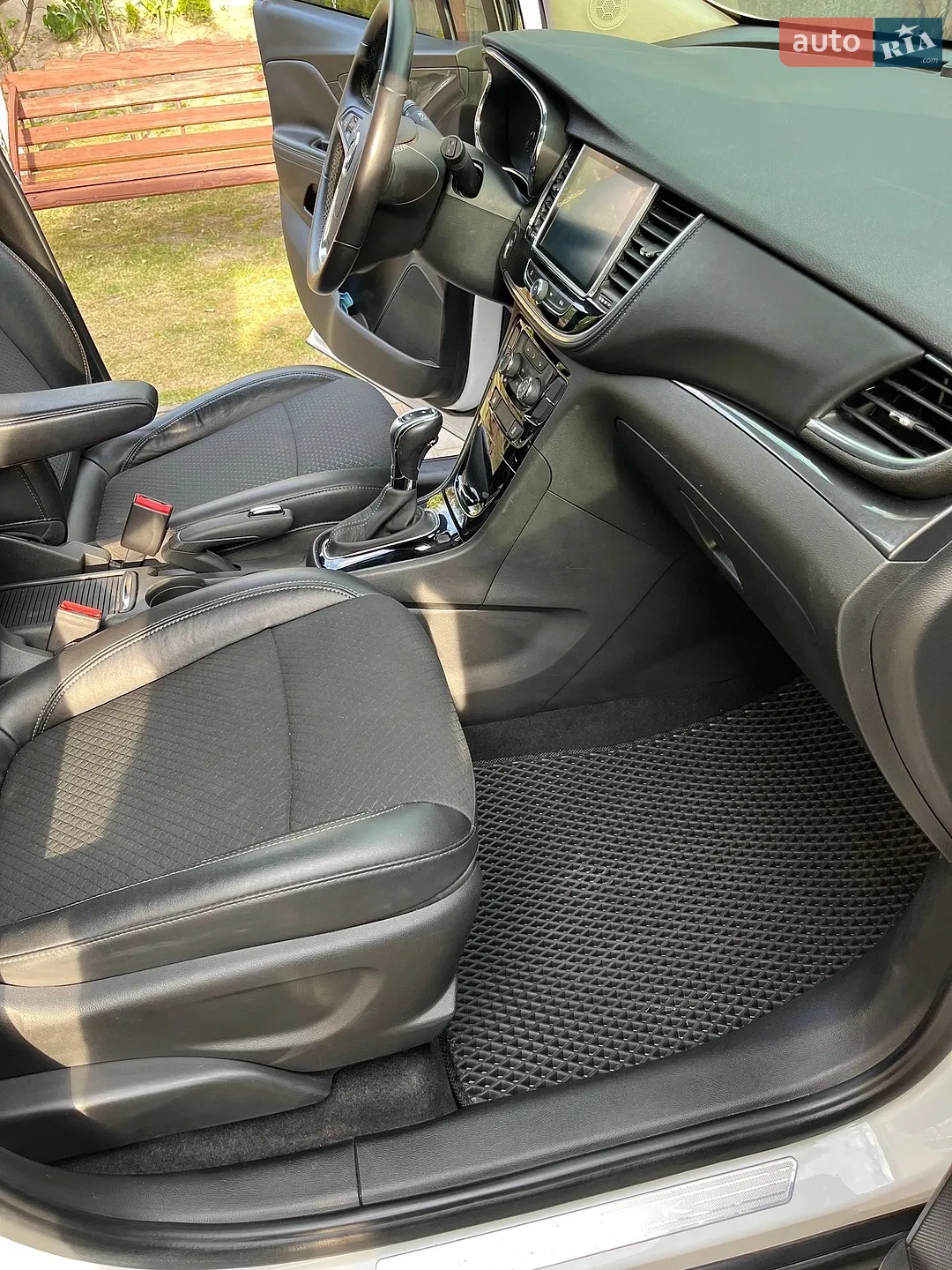 2017 Buick Encore - мініатюра 22