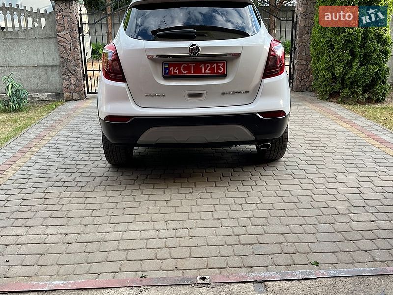 Позашляховик / Кросовер Buick Encore 2017 в Львові