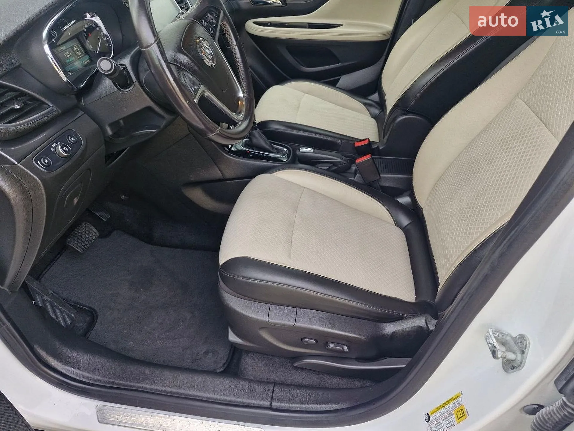 2017 Buick Encore - мініатюра 12