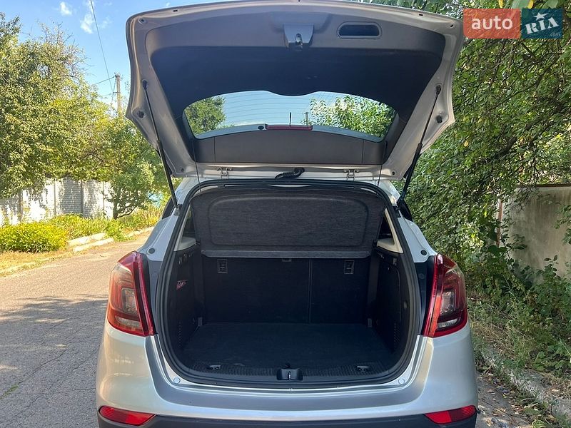 Позашляховик / Кросовер Buick Encore 2017 в Харкові