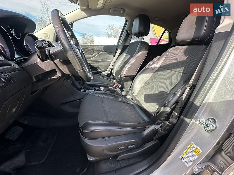 Внедорожник / Кроссовер Buick Encore 2013 в Ивано-Франковске