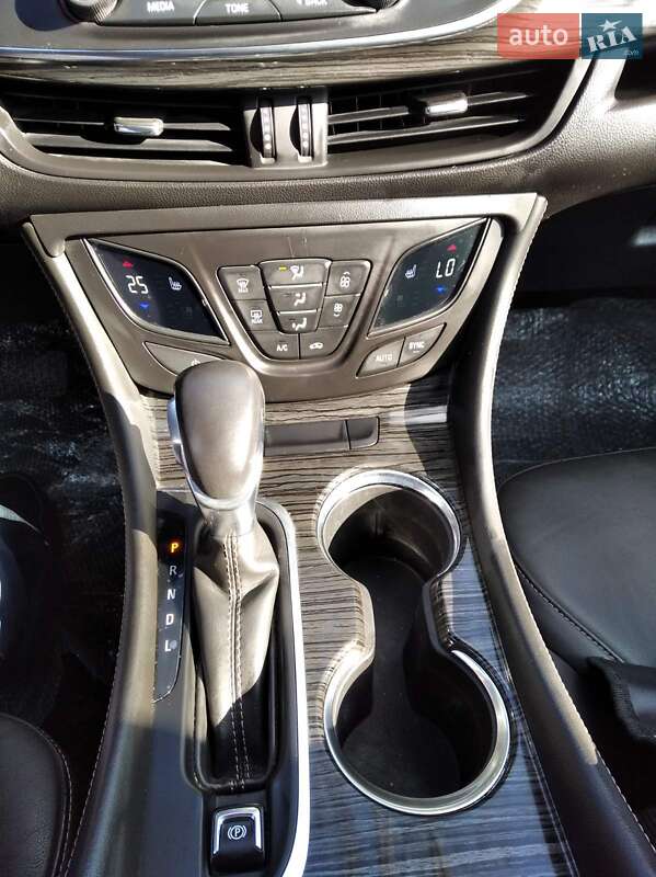 Внедорожник / Кроссовер Buick Envision 2016 в Виннице