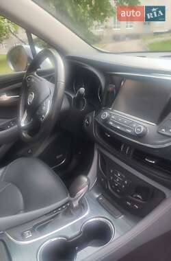 Внедорожник / Кроссовер Buick Envision 2019 в 