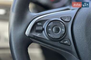 Внедорожник / Кроссовер Buick Envision 2020 в 