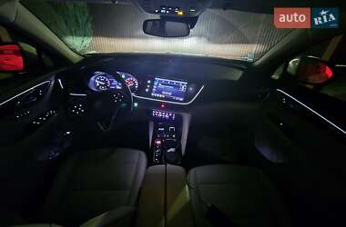 Позашляховик / Кросовер Buick Envision 2021 в 