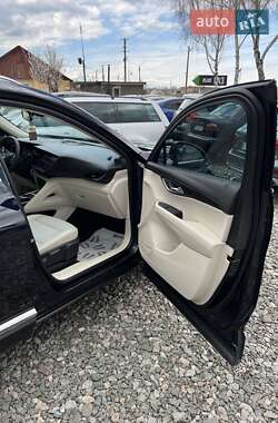 Внедорожник / Кроссовер Buick Envision 2021 в 