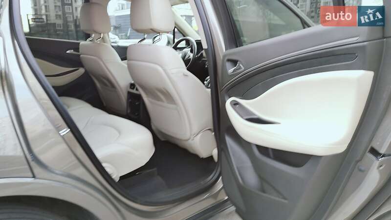 Позашляховик / Кросовер Buick Envision 2017 в Києві фото 17 Позашляховик / Кросовер Buick Envision 2017 в Києві