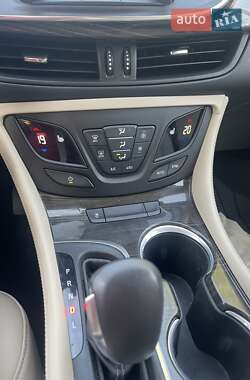 Внедорожник / Кроссовер Buick Envision 2019 в 