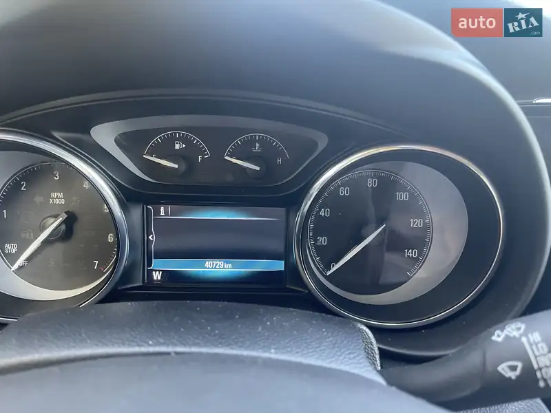 Внедорожник / Кроссовер Buick Envision 2019 в 