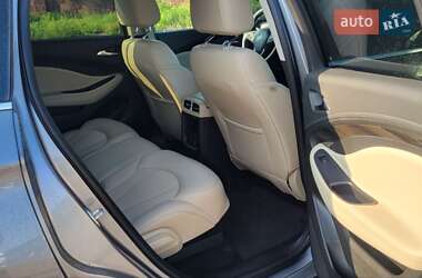 Позашляховик / Кросовер Buick Envision 2020 в 