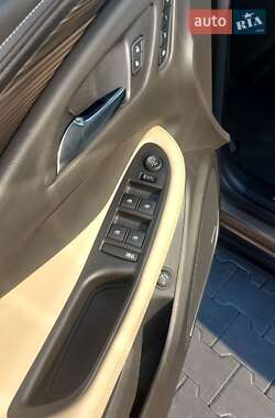 Внедорожник / Кроссовер Buick Envision 2018 в 