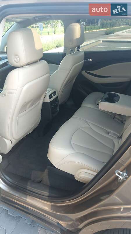 Позашляховик / Кросовер Buick Envision 2018 в Ірпені