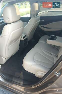 Внедорожник / Кроссовер Buick Envision 2018 в 