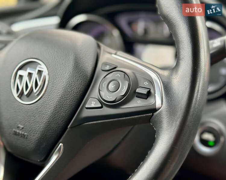 Позашляховик / Кросовер Buick Envision 2018 в Києві
