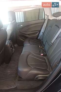 Внедорожник / Кроссовер Buick Envision 2019 в 