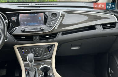 Позашляховик / Кросовер Buick Envision 2018 в 