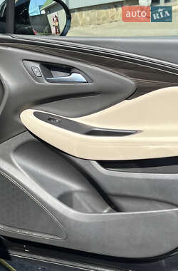 Внедорожник / Кроссовер Buick Envision 2018 в 