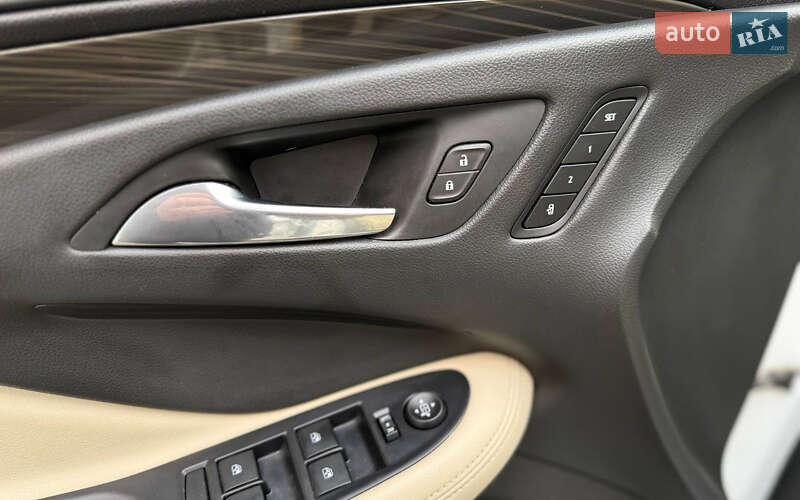 Позашляховик / Кросовер Buick Envision 2019 в Чернівцях