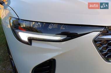 Позашляховик / Кросовер Buick Envision 2022 в 