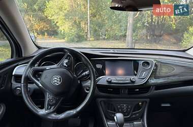 Позашляховик / Кросовер Buick Envision 2018 в 