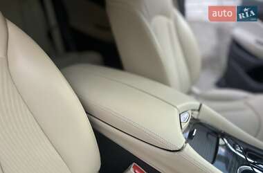 Позашляховик / Кросовер Buick Envision 2019 в 