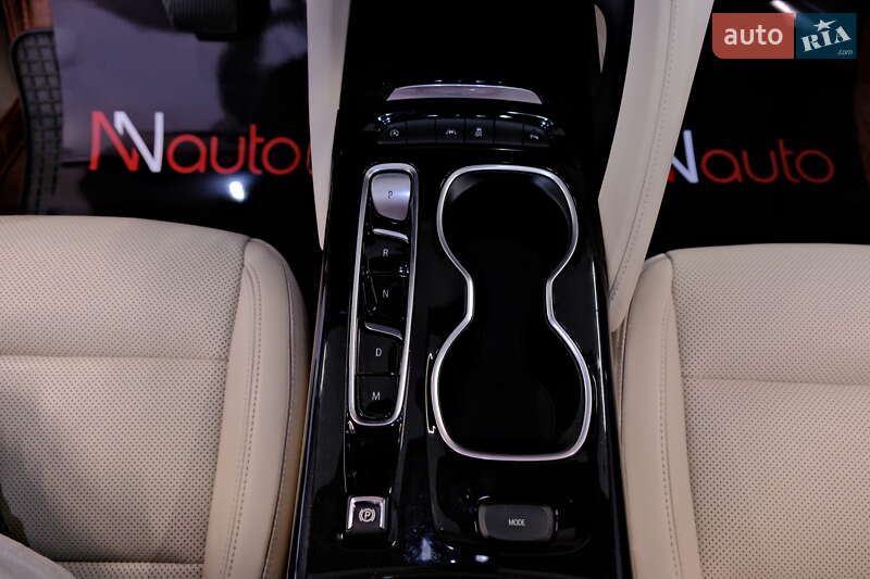 Позашляховик / Кросовер Buick Envision 2020 в Одесі фото 26 Позашляховик / Кросовер Buick Envision 2020 в Одесі