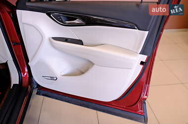 Внедорожник / Кроссовер Buick Envision 2020 в 