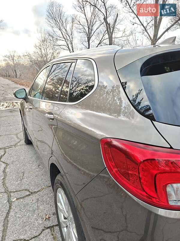 Позашляховик / Кросовер Buick Envision 2017 в Дніпрі