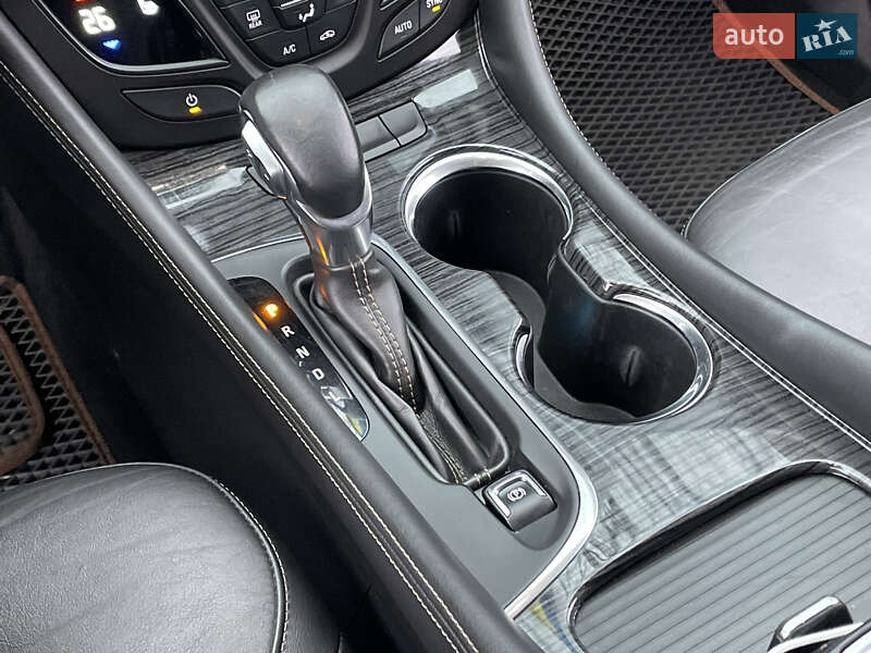 Позашляховик / Кросовер Buick Envision 2016 в Києві