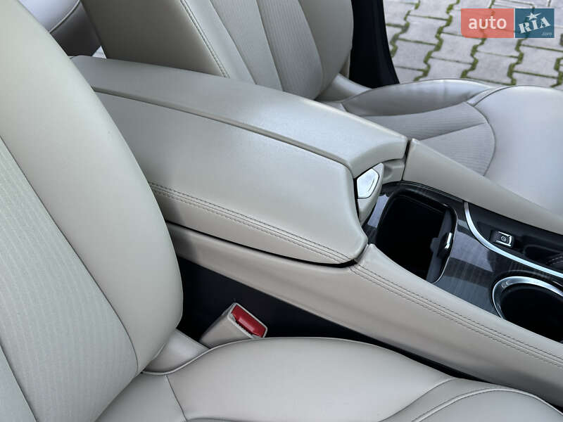 Внедорожник / Кроссовер Buick Envision 2019 в Одессе