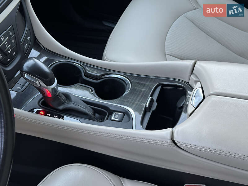 Внедорожник / Кроссовер Buick Envision 2019 в Одессе