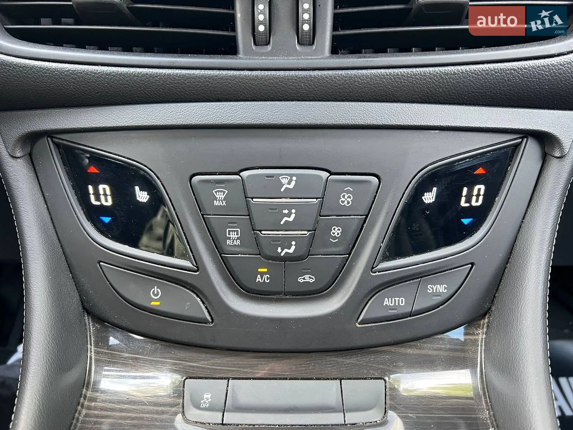 2019 Buick Envision - мініатюра 24