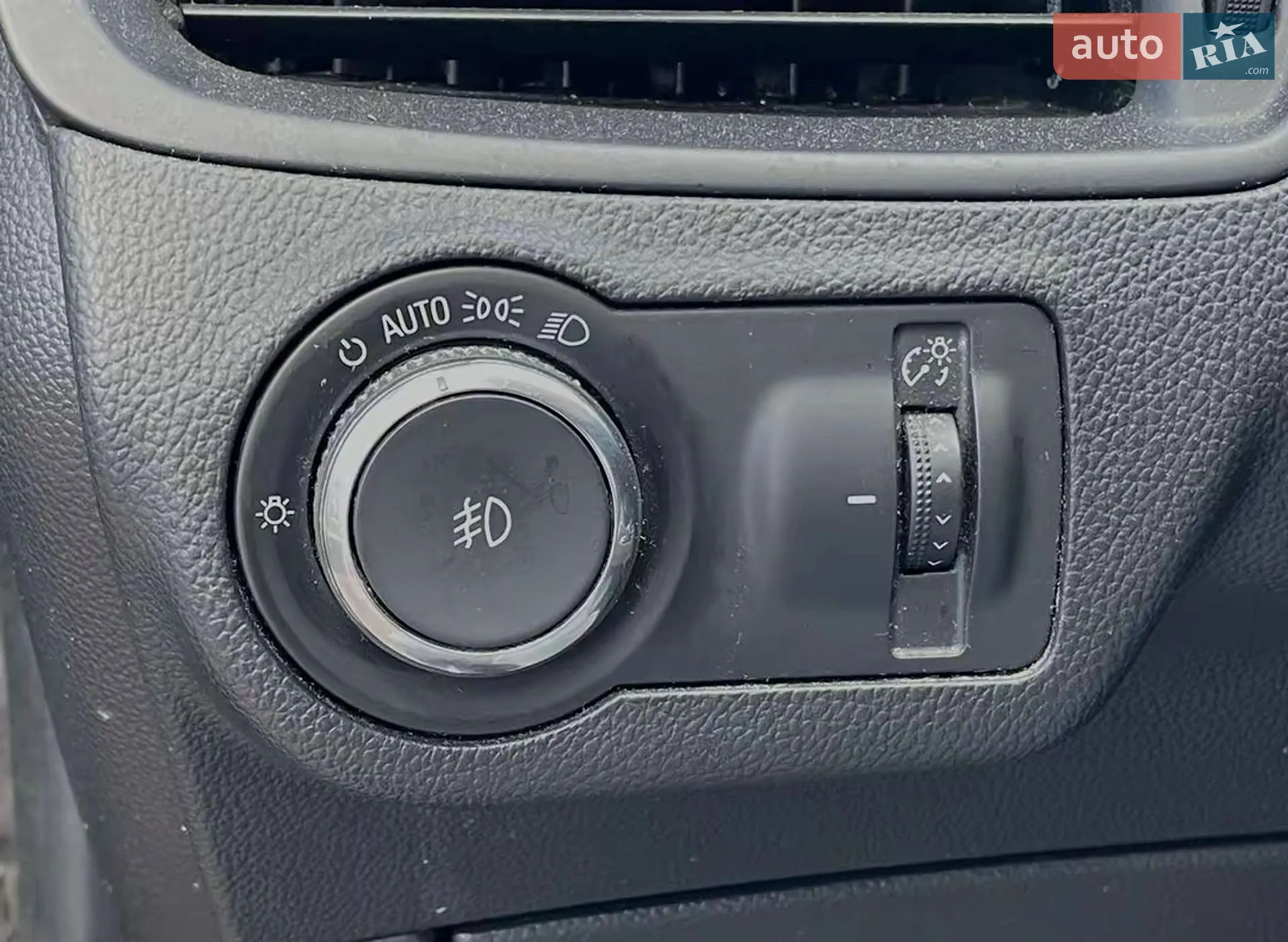 2017 Buick Envision - мініатюра 16