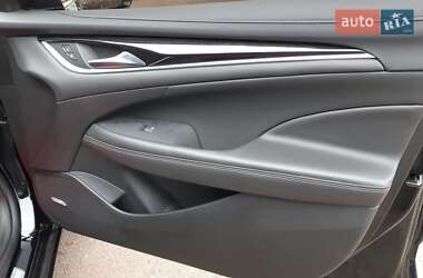 Седан Buick LaCrosse 2016 в Коростене