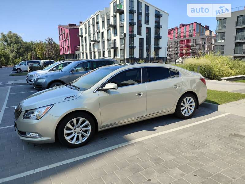 Седан Buick LaCrosse 2015 в Киеве