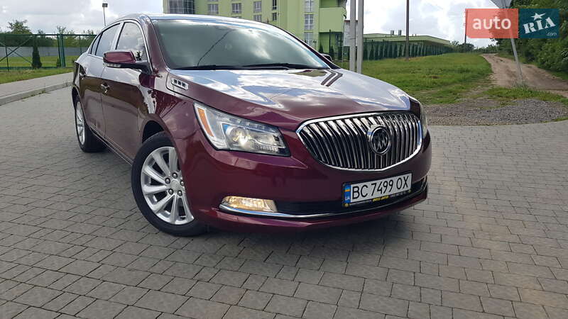 Седан Buick LaCrosse 2015 в Городку