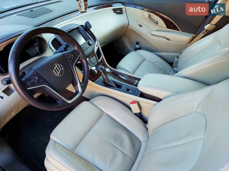 Седан Buick LaCrosse 2015 в Одессе