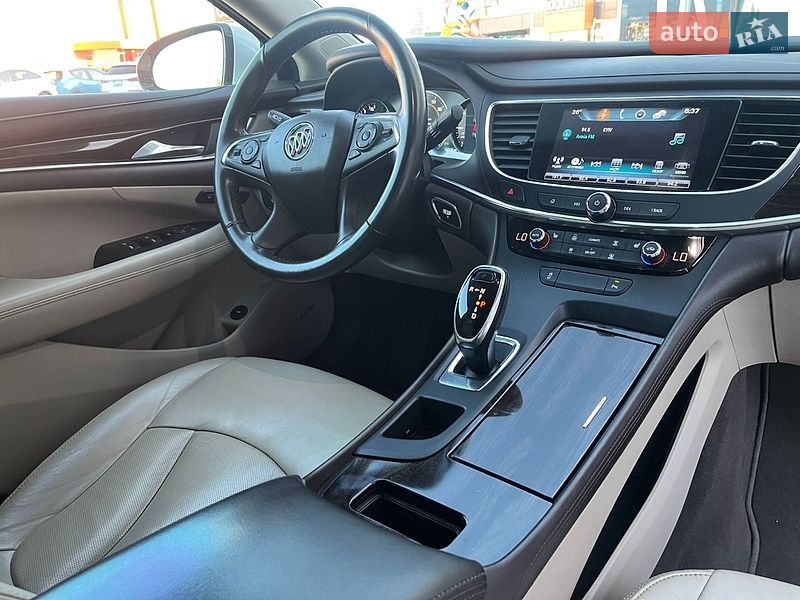 Седан Buick LaCrosse 2016 в Киеве
