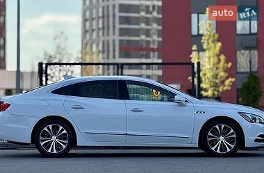 Седан Buick LaCrosse 2017 в Киеве