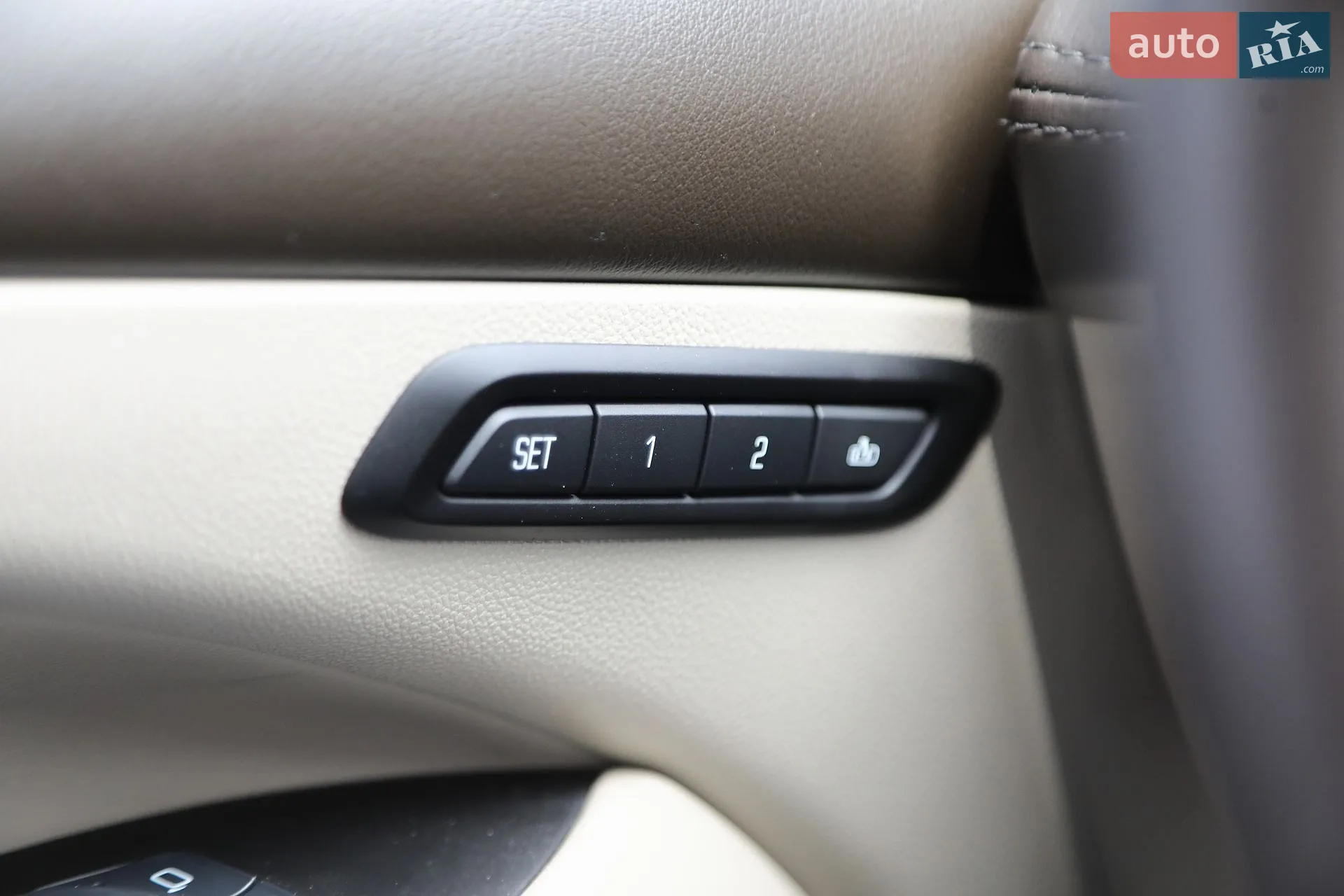 2016 Buick LaCrosse - мініатюра 21
