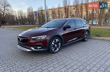 Купе Buick Regal TourX 2018 в Черкасах