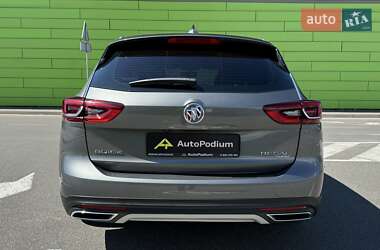 Седан Buick Regal TourX 2018 в 