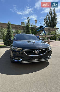 Универсал Buick Regal TourX 2018 в Киеве