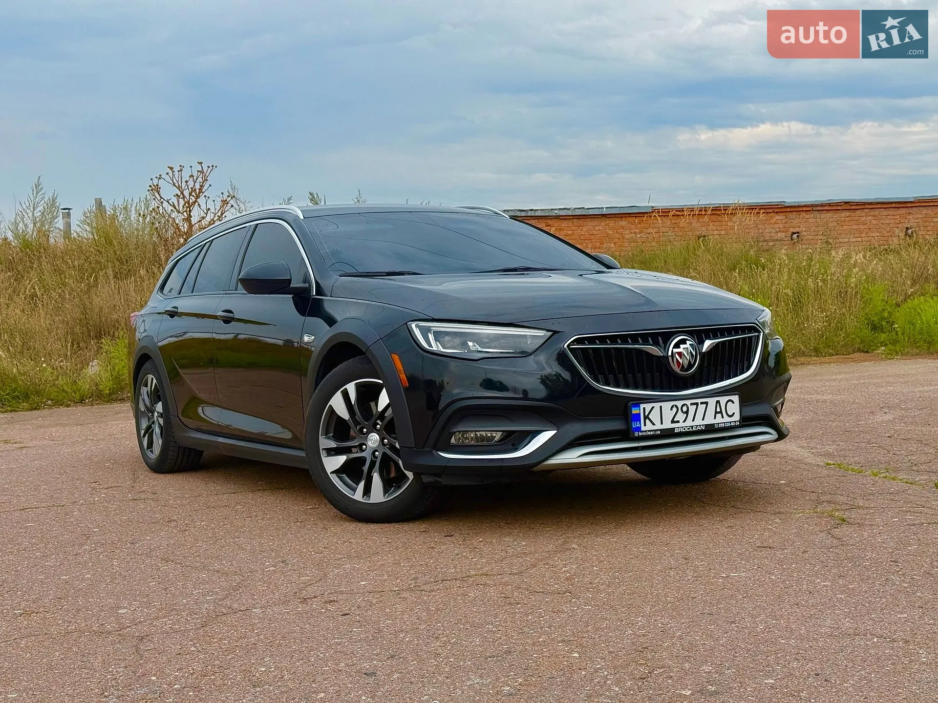 2018 Buick Regal - мініатюра 2