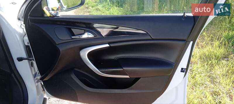 Седан Buick Regal 2013 в Ромнах фото 11 Седан Buick Regal 2013 в Ромнах