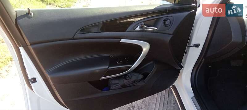 Седан Buick Regal 2013 в Ромнах фото 10 Седан Buick Regal 2013 в Ромнах