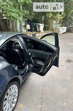 Седан Buick Regal 2013 в 