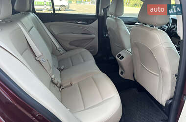 Седан Buick Regal 2018 в 