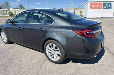 Седан Buick Regal 2015 в 