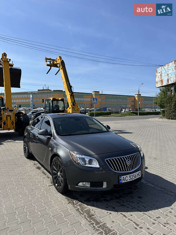 Седан Buick Regal 2011 в 